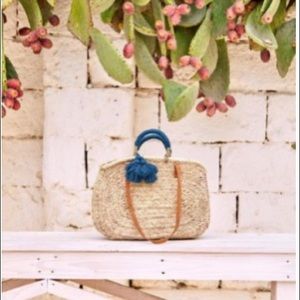 Sezane straw Hawaii bag NWT
